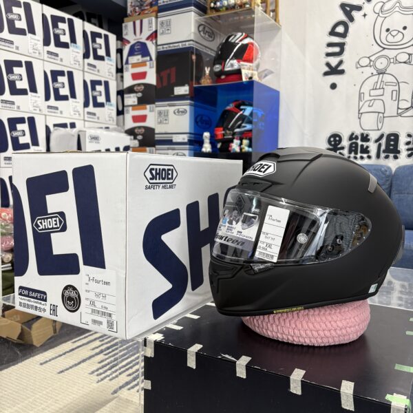 古いヘルメットーX14 フラットブラック